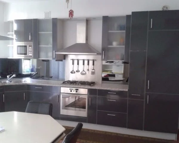 Foto van de Kamer gelegen aan de Polderlaan in Rotterdam