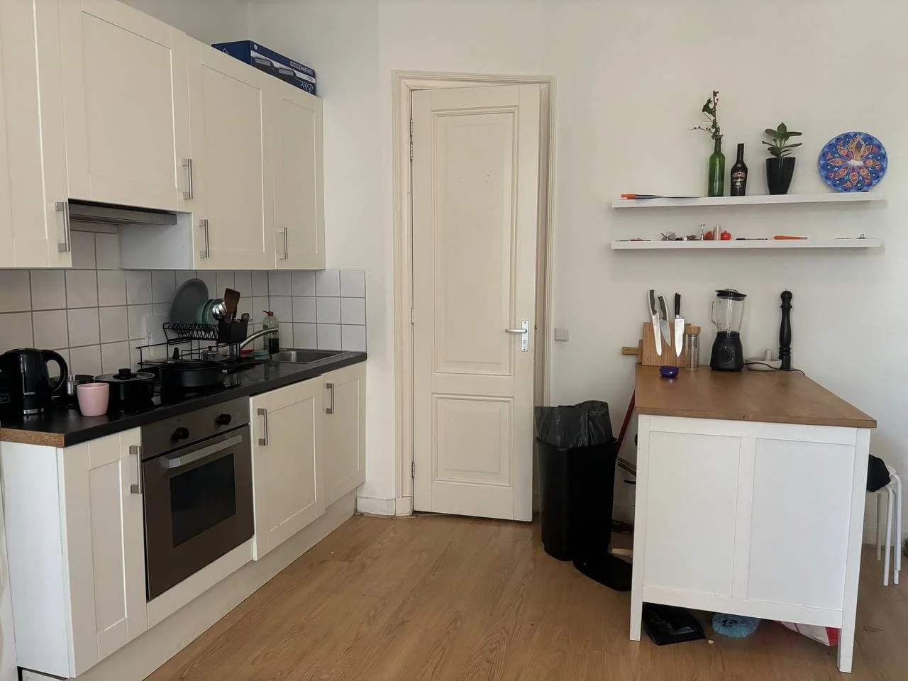 Foto van de Studio gelegen aan de Aweg in Groningen