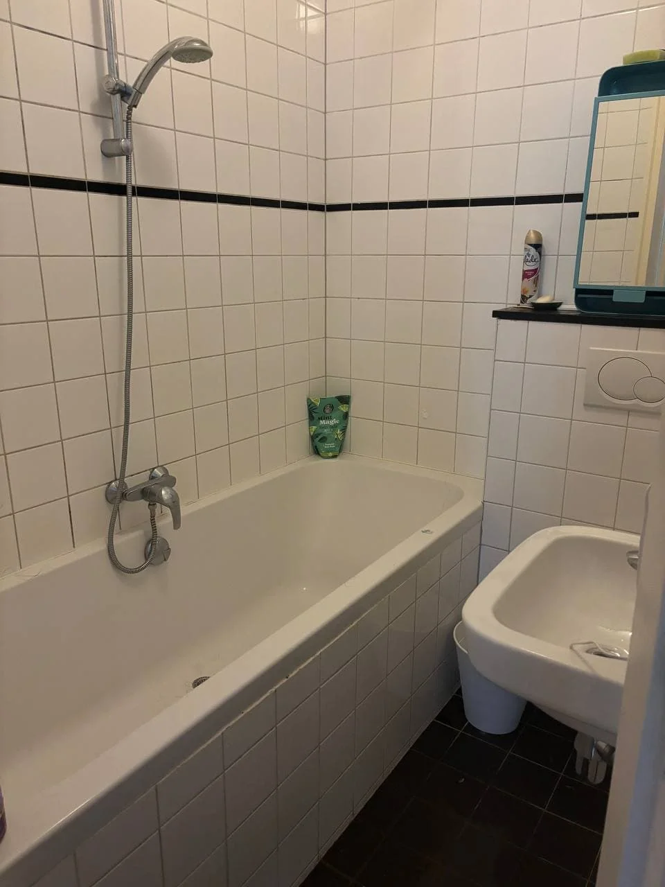 Foto van de Studio gelegen aan de Aweg in Groningen