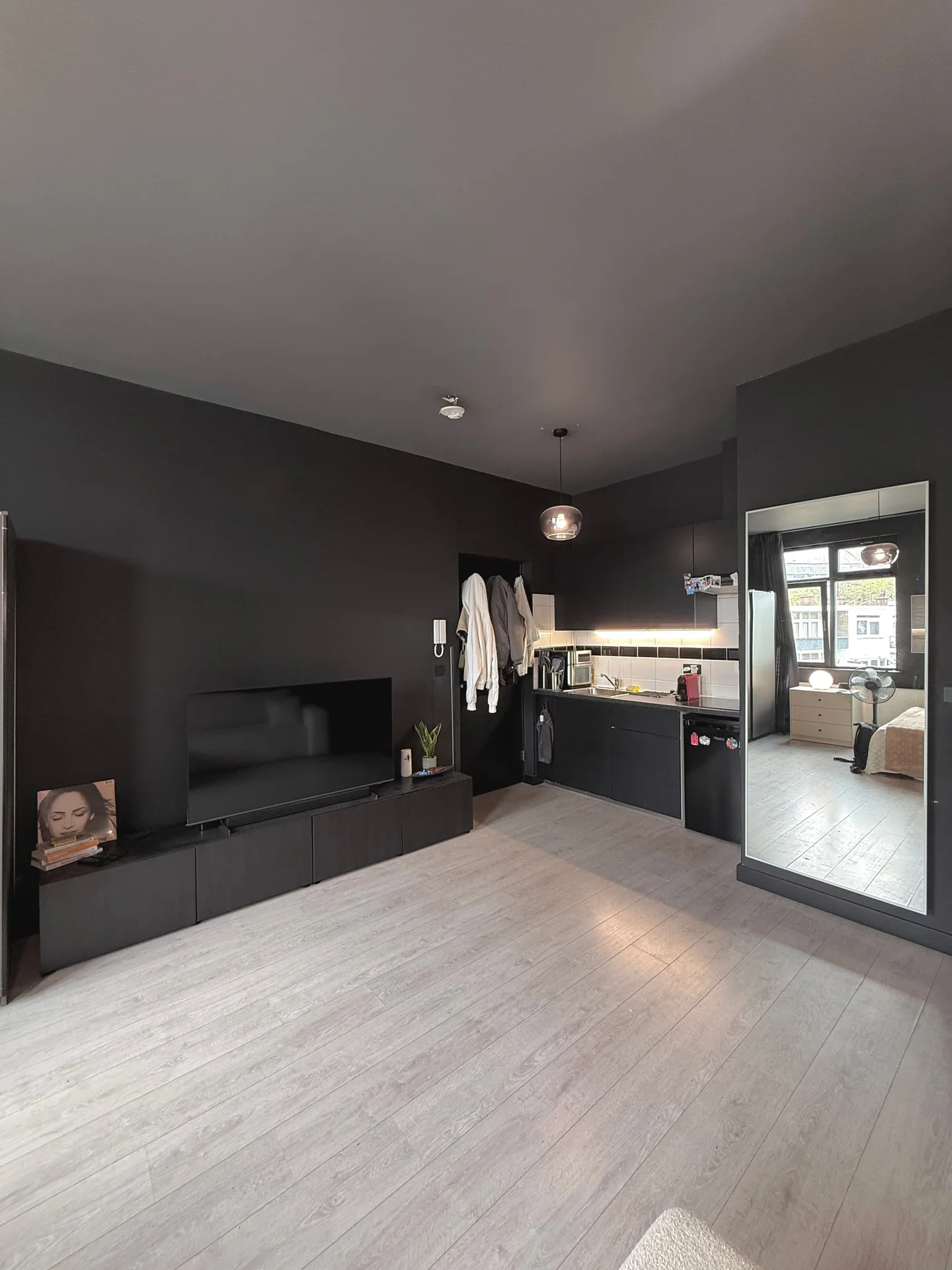 Foto van de Studio gelegen aan de Scheepmakersstraat in Den Haag
