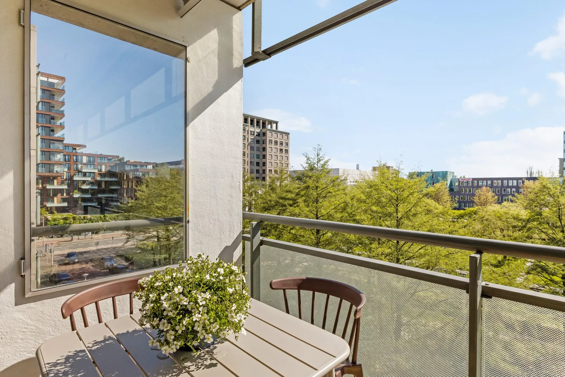 Foto van de Appartement gelegen aan de Laan van Deshima in Amstelveen