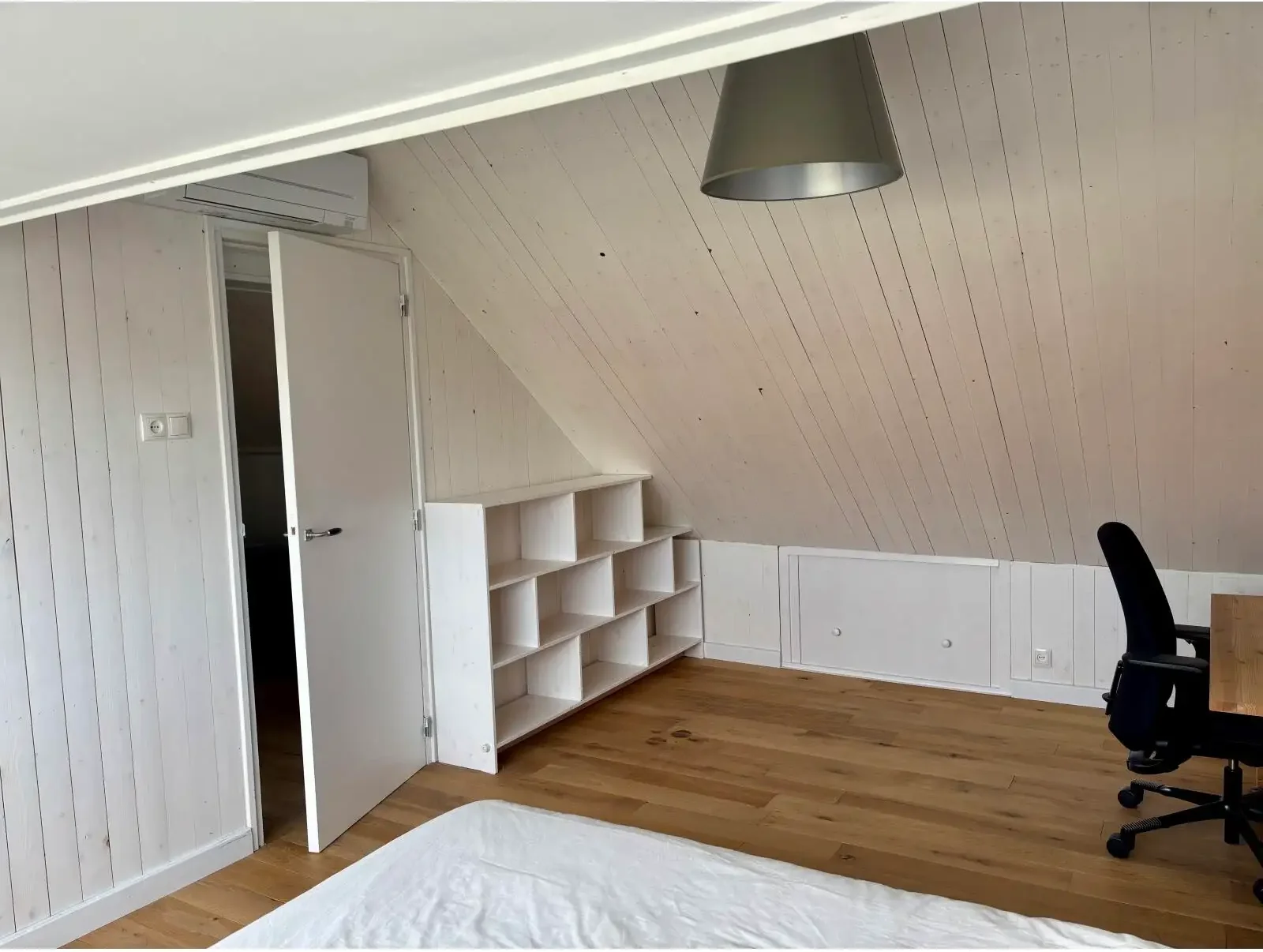 Foto van de Appartement gelegen aan de Molenlaan in Rotterdam
