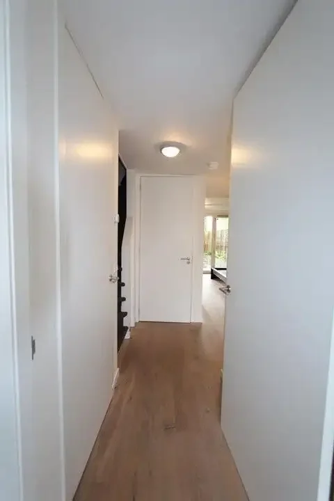 Foto van de Appartement gelegen aan de Alpen Rondweg in Amstelveen