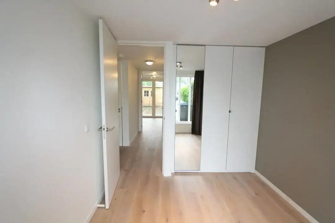 Foto van de Appartement gelegen aan de Alpen Rondweg in Amstelveen