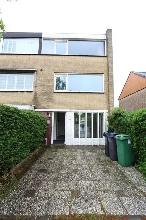 Foto van de Appartement gelegen aan de Alpen Rondweg in Amstelveen