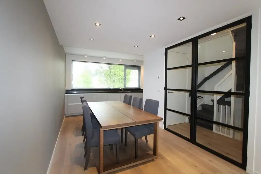 Foto van de Appartement gelegen aan de Alpen Rondweg in Amstelveen