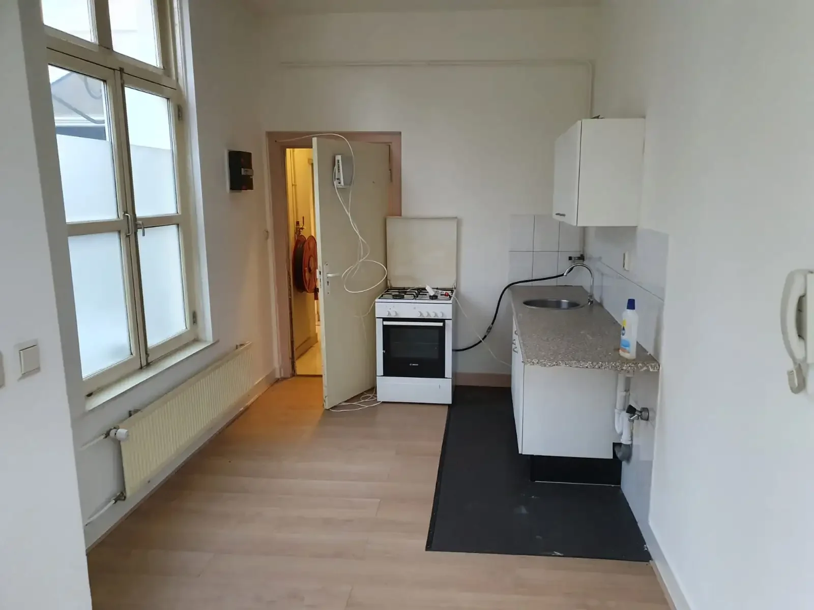 geblurde versie van de foto als achtergrond
