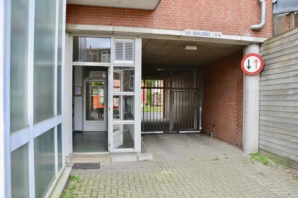 Foto van de Appartement gelegen aan de Waldeck Pyrmontkade in Den Haag