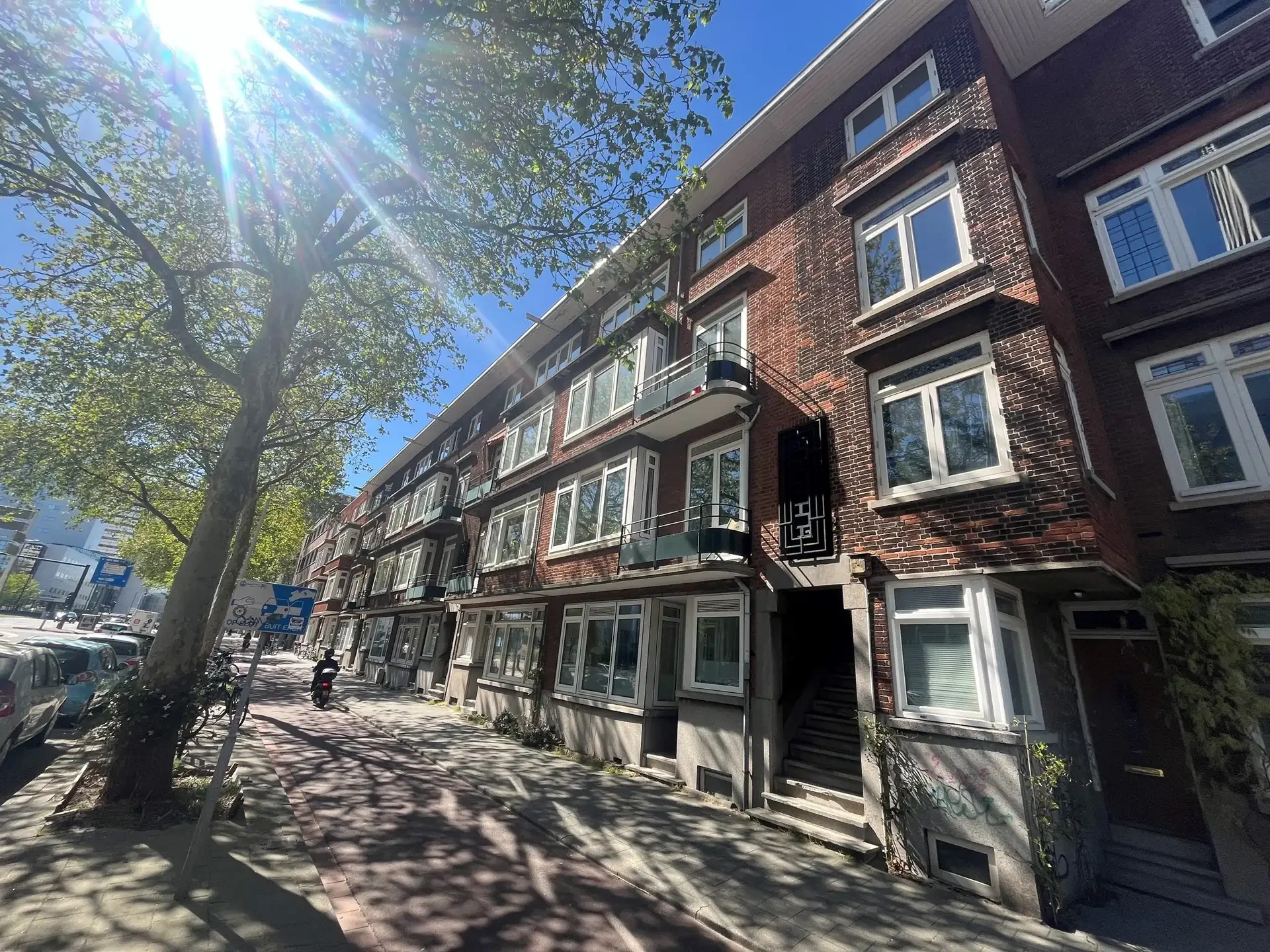 Foto van de Appartement gelegen aan de Rochussenstraat in Rotterdam
