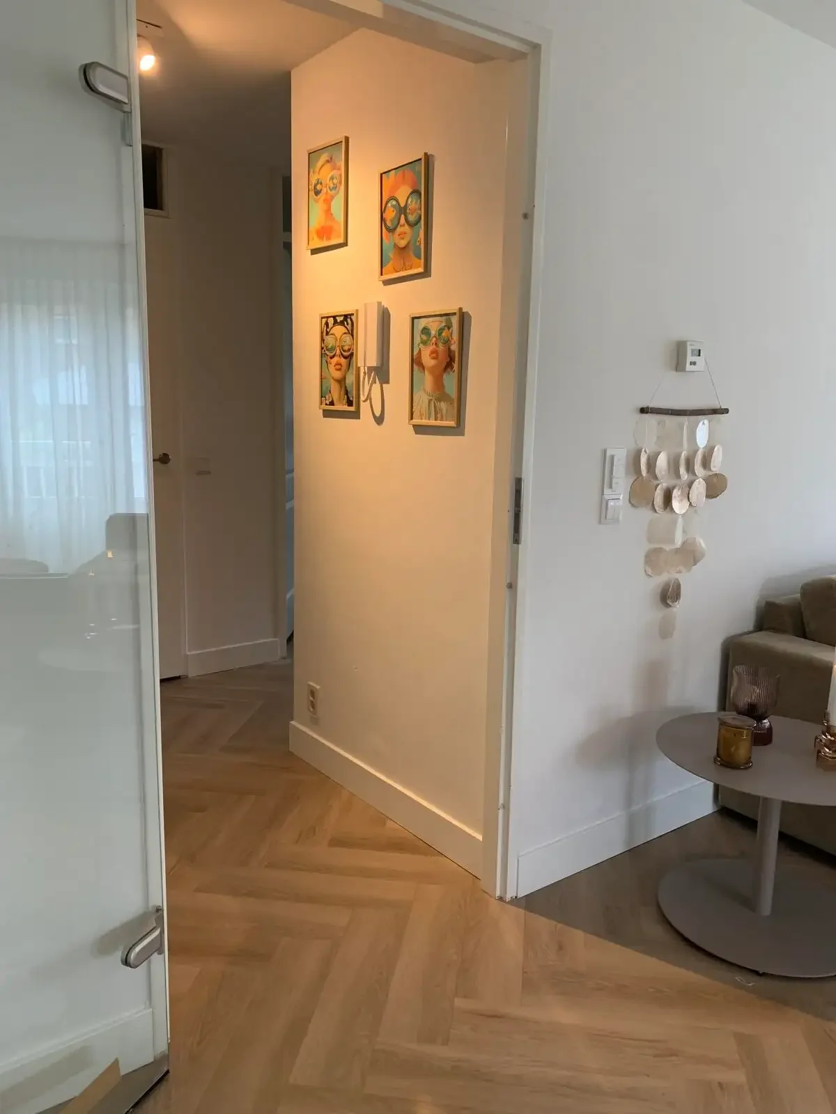 geblurde versie van de foto als achtergrond