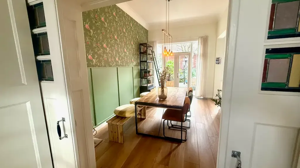Foto van de Appartement gelegen aan de Vondelstraat in Den Haag