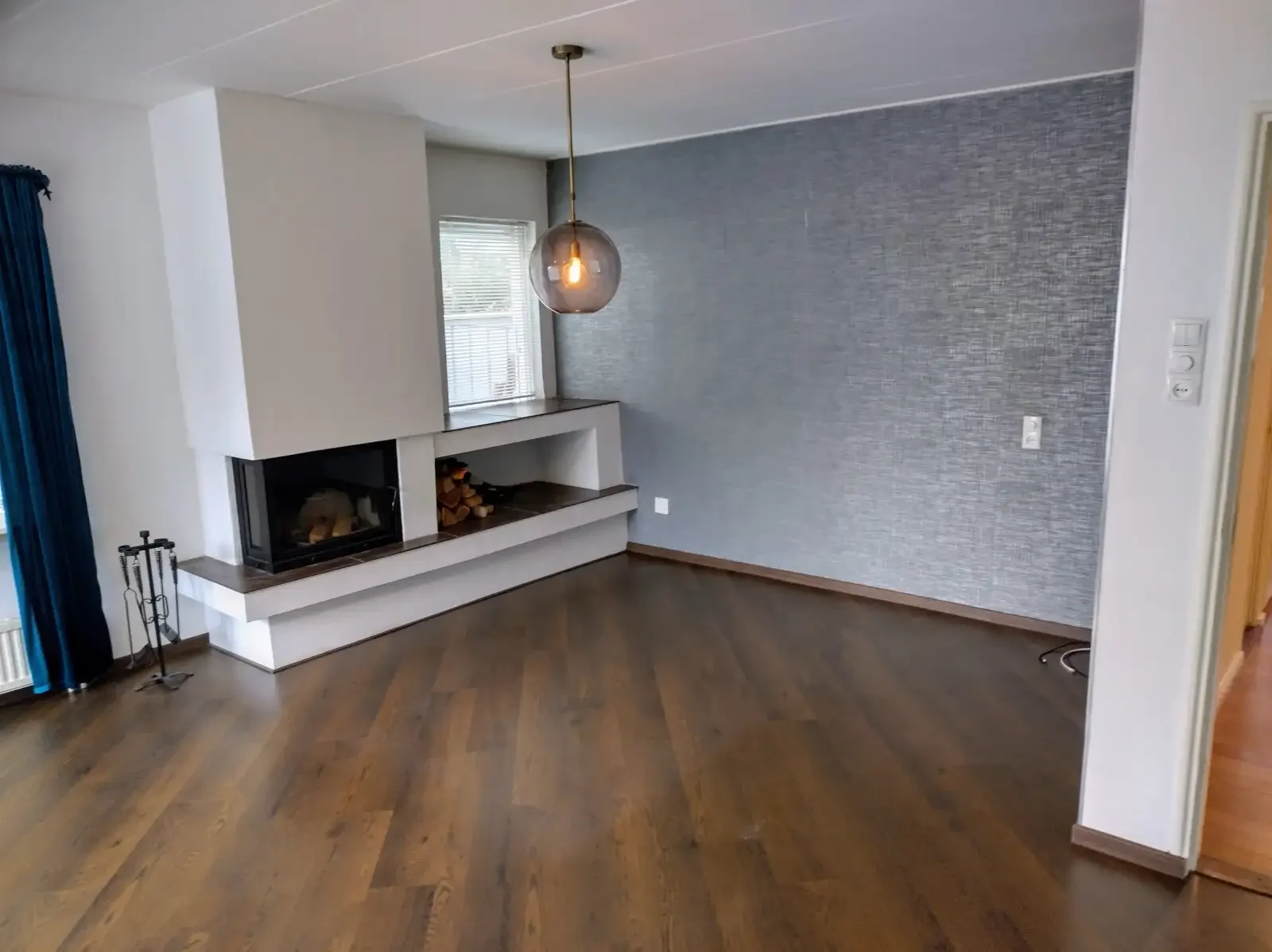 geblurde versie van de foto als achtergrond