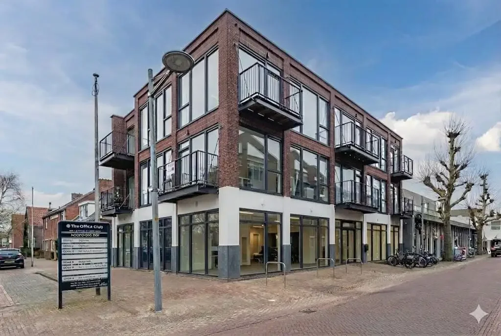 Foto van de Appartement gelegen aan de Hoofdweg in Nieuw-Vennep