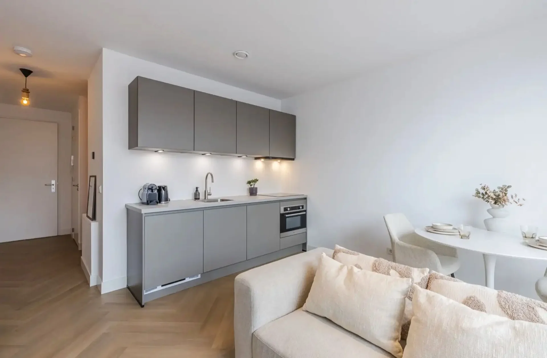 Foto van de Appartement gelegen aan de Hoofdweg in Nieuw-Vennep