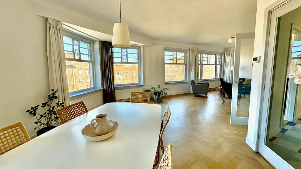 Foto van de Appartement gelegen aan de Vondelstraat in Den Haag