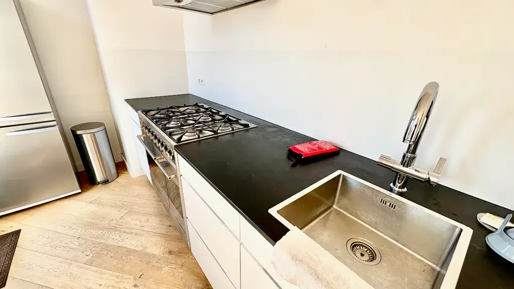 Foto van de Appartement gelegen aan de Vondelstraat in Den Haag