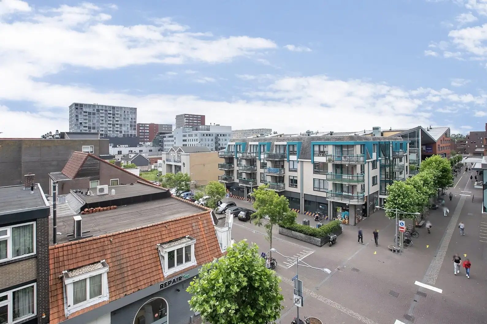 geblurde versie van de foto als achtergrond