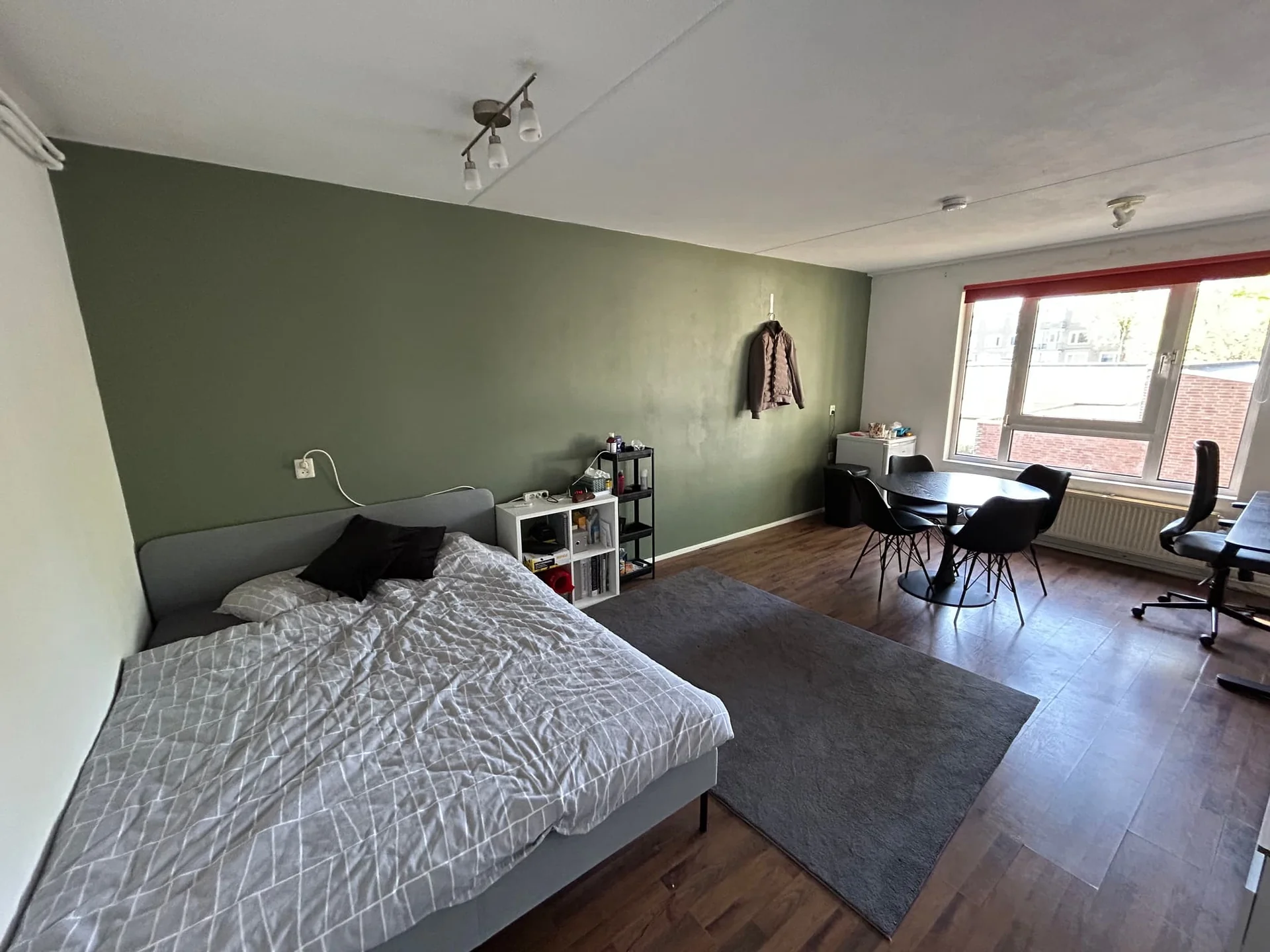 Foto van de Kamer gelegen aan de Clara van Sparwoudestraat in Delft