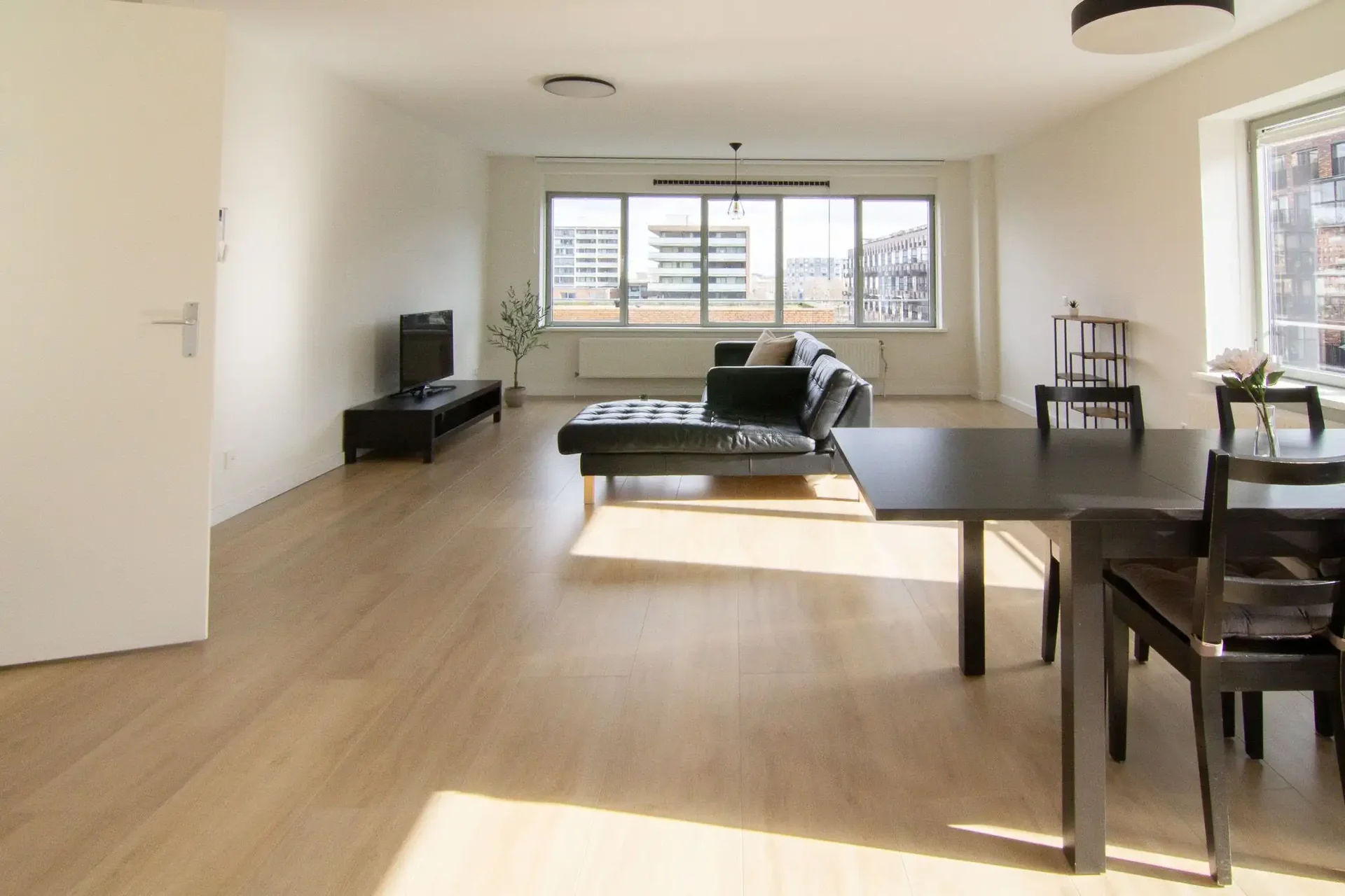 Foto van de Appartement gelegen aan de Laan op Zuid in Rotterdam