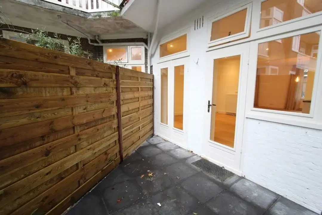 Foto van de Appartement gelegen aan de Pieter de Hoochstraat in Amsterdam
