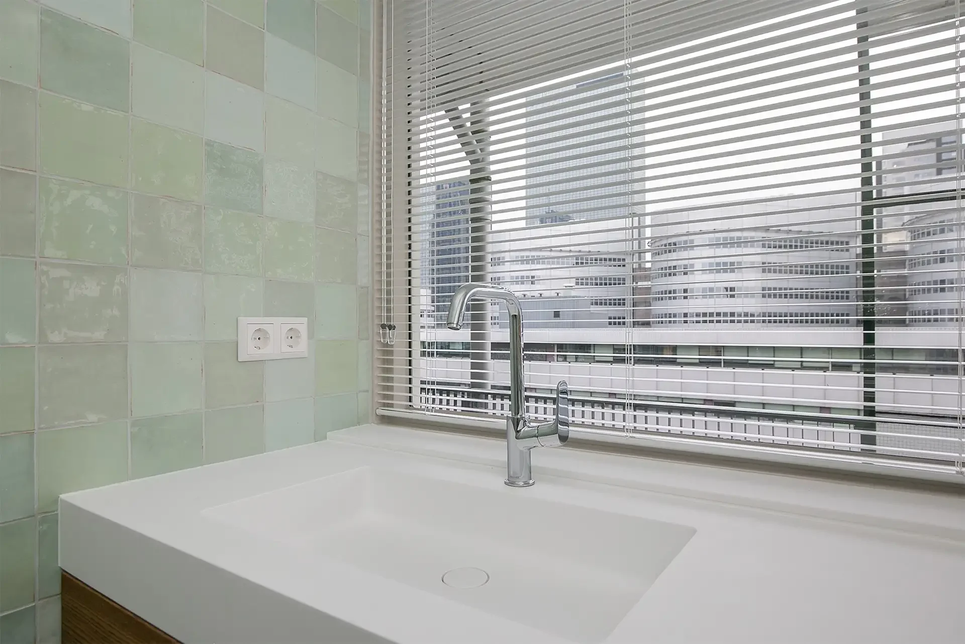 Foto van de Appartement gelegen aan de Kruiskade in Rotterdam