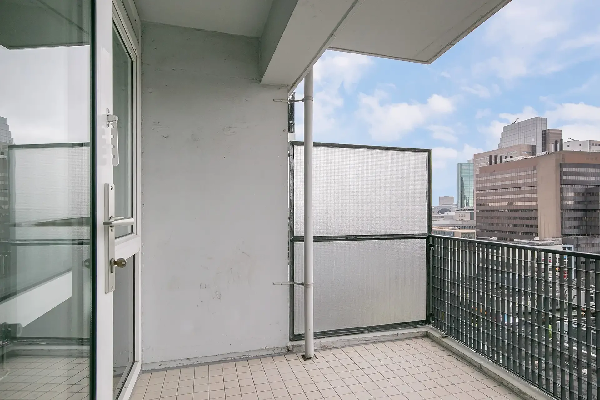 Foto van de Appartement gelegen aan de Kruiskade in Rotterdam