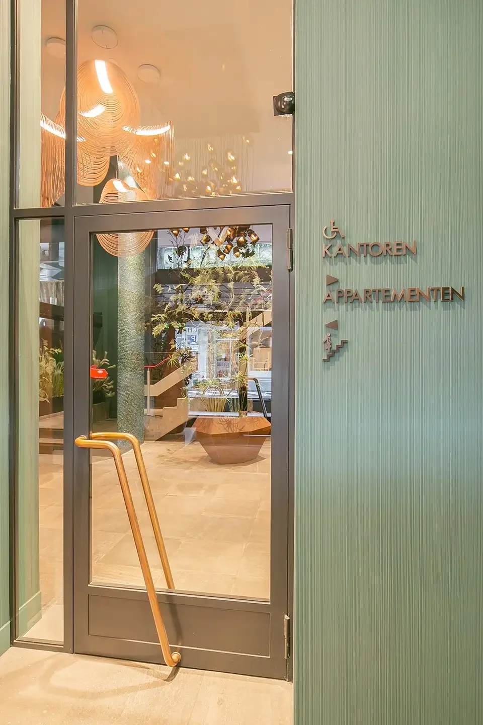 Foto van de Appartement gelegen aan de Kruiskade in Rotterdam