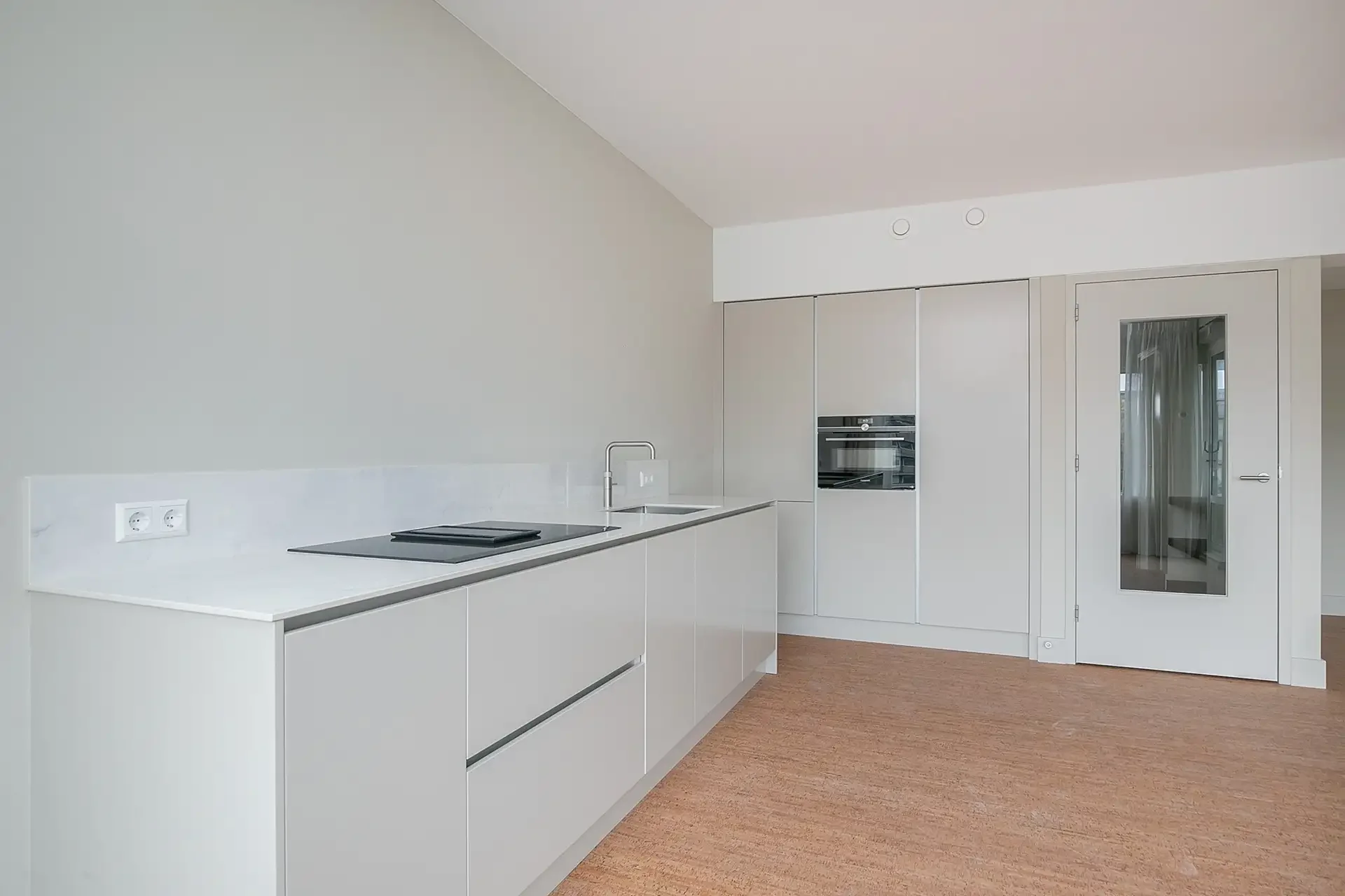 Foto van de Appartement gelegen aan de Kruiskade in Rotterdam