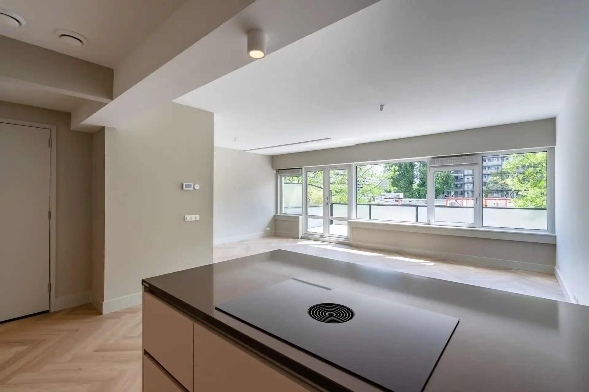 Foto van de Appartement gelegen aan de Kruiskade in Rotterdam