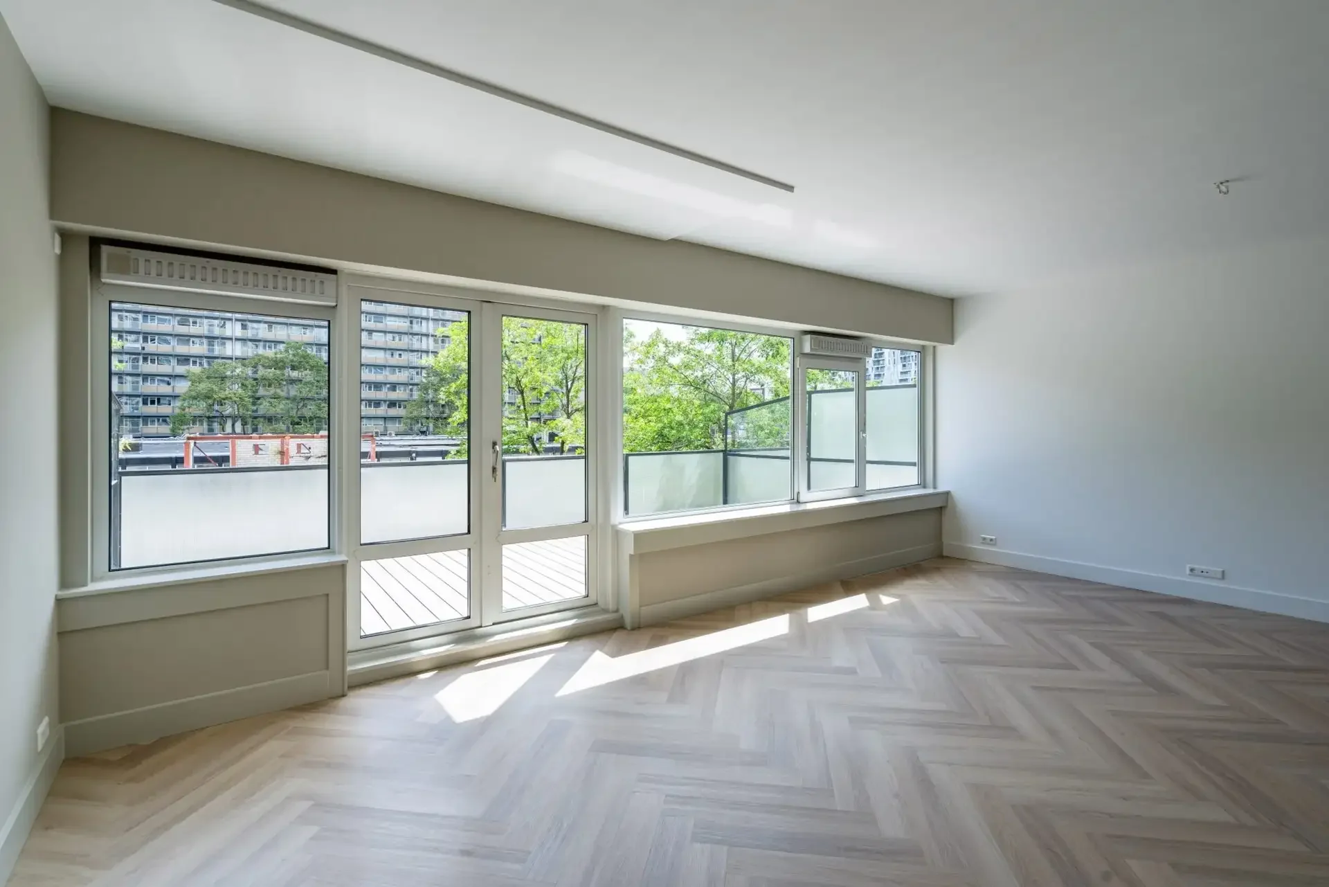 Foto van de Appartement gelegen aan de Kruiskade in Rotterdam