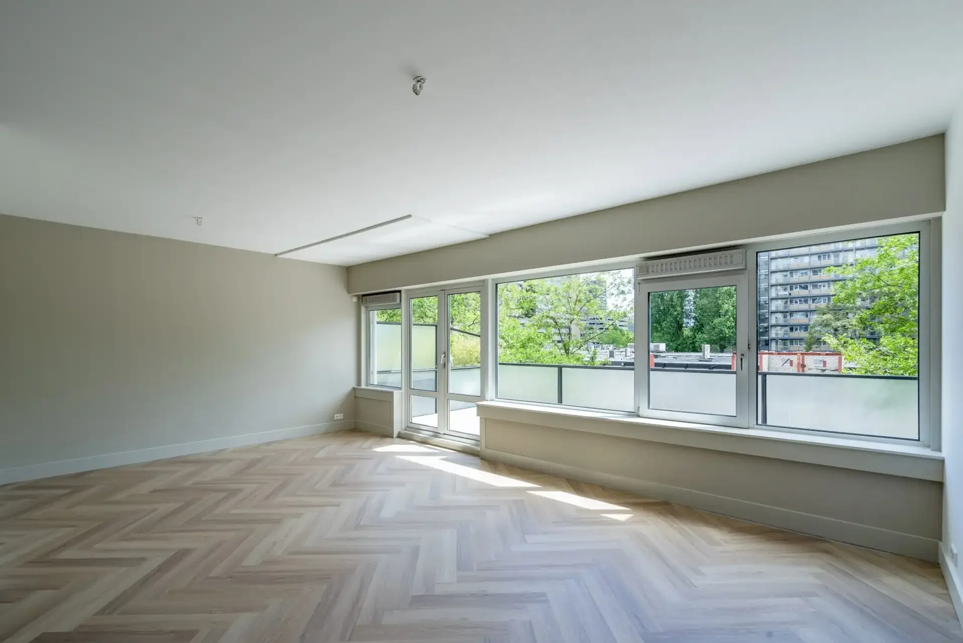 Foto van de Appartement gelegen aan de Kruiskade in Rotterdam