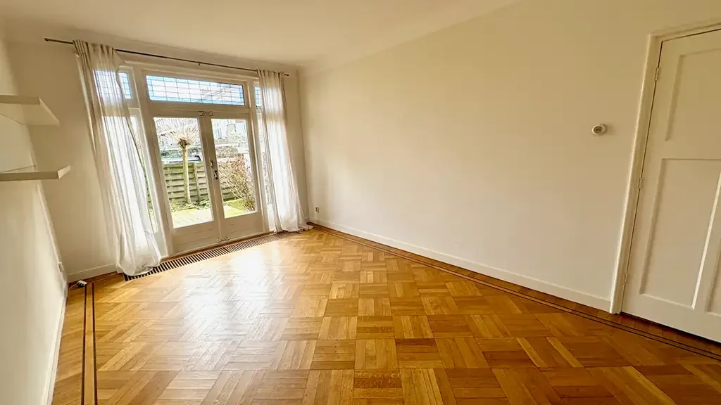 Foto van de Appartement gelegen aan de Van der Aastraat in Den Haag