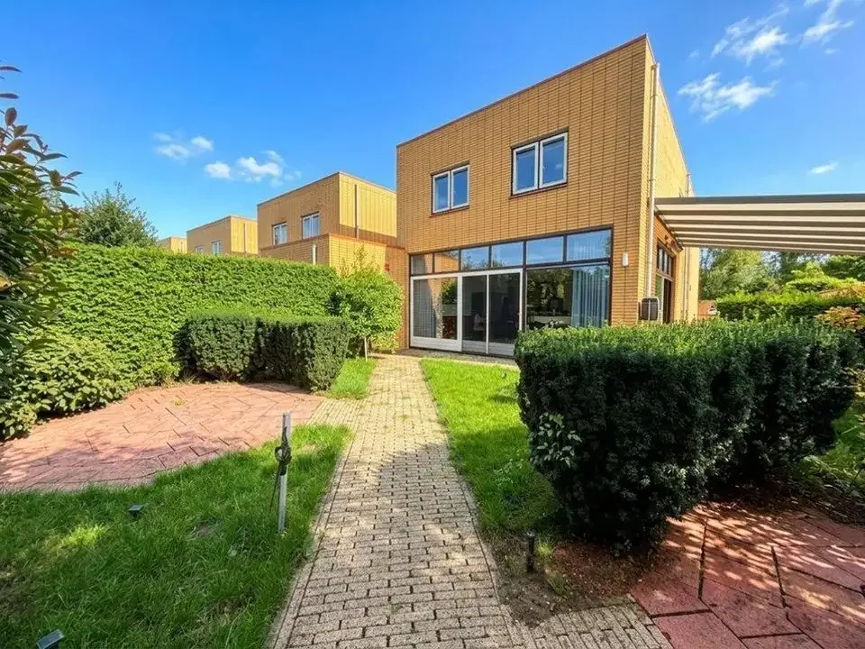 Foto van de Appartement gelegen aan de Bovenkerkerweg in Amstelveen