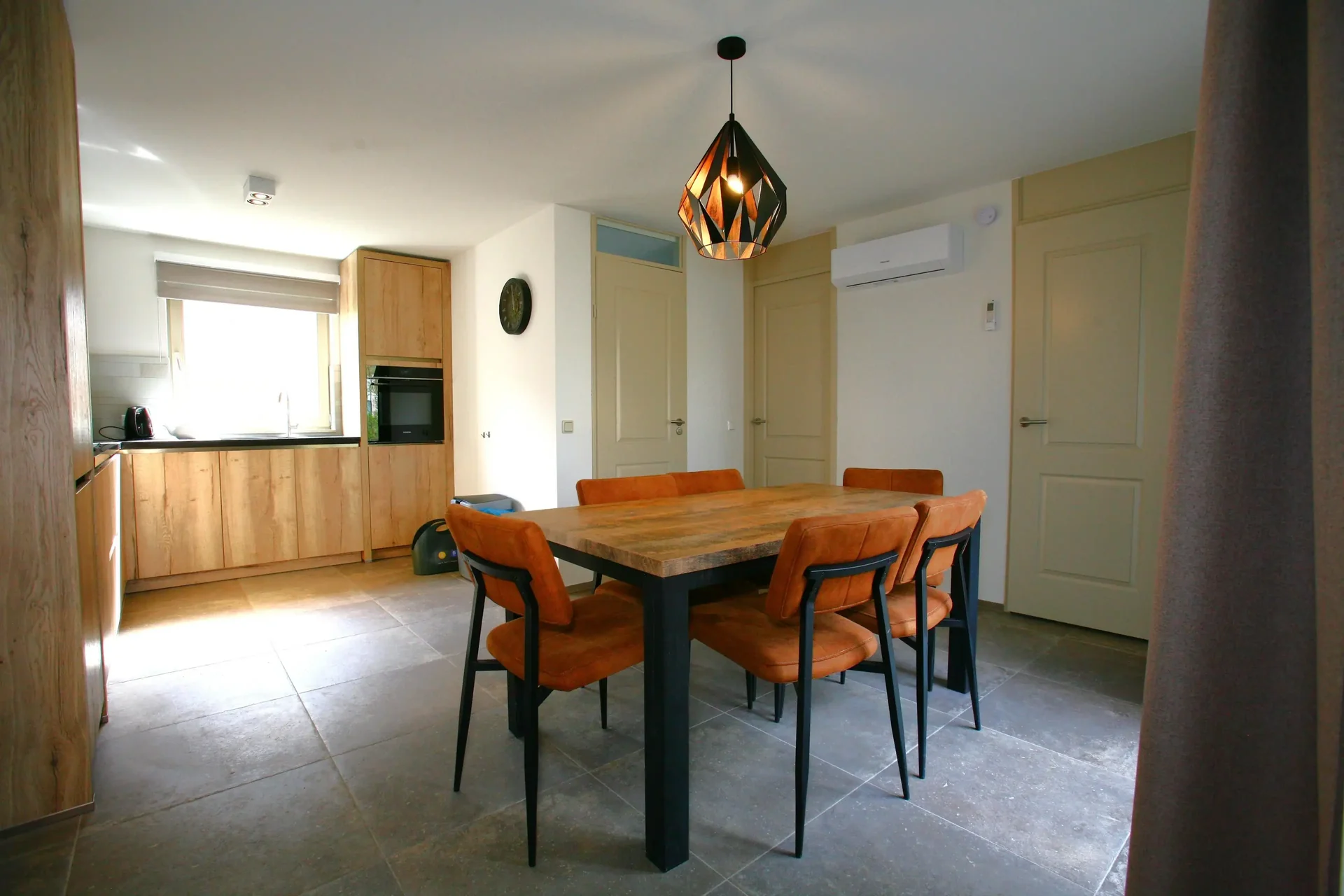 Foto van de Appartement gelegen aan de Machiel Vrijenhoeklaan in Den Haag