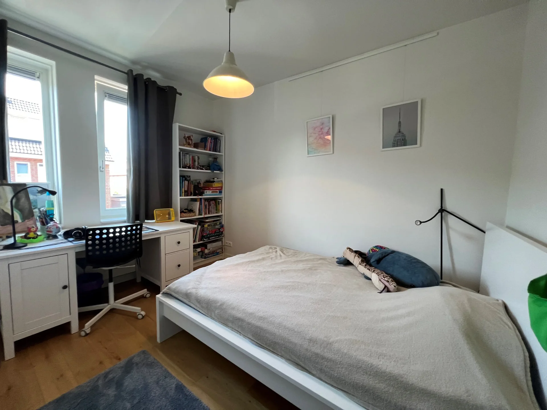 geblurde versie van de foto als achtergrond