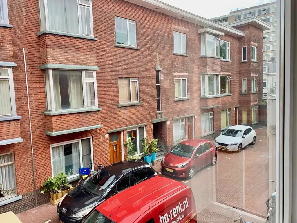 Foto van de Appartement gelegen aan de Pieter van den Zandestraat in Den Haag