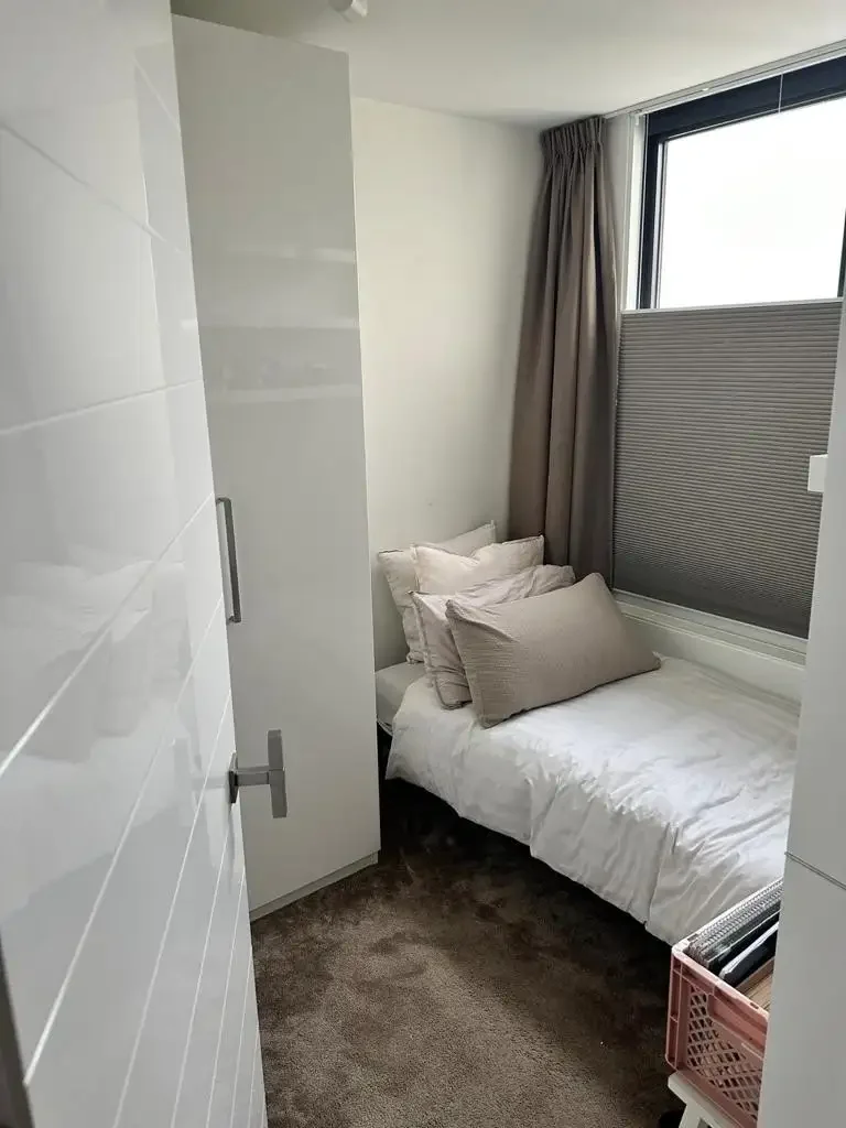 geblurde versie van de foto als achtergrond
