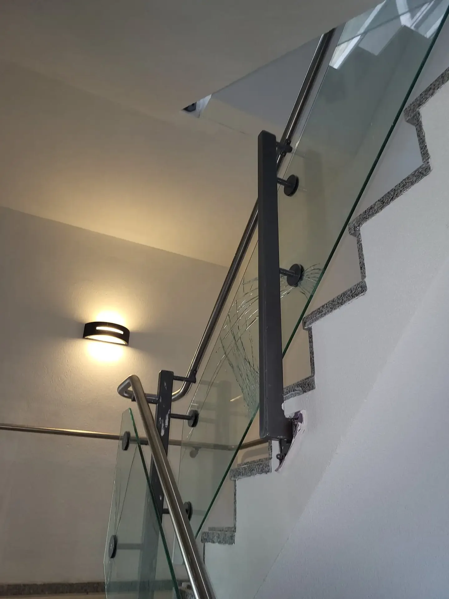 Foto van de Appartement gelegen aan de Duivendrechtsekade in Amsterdam