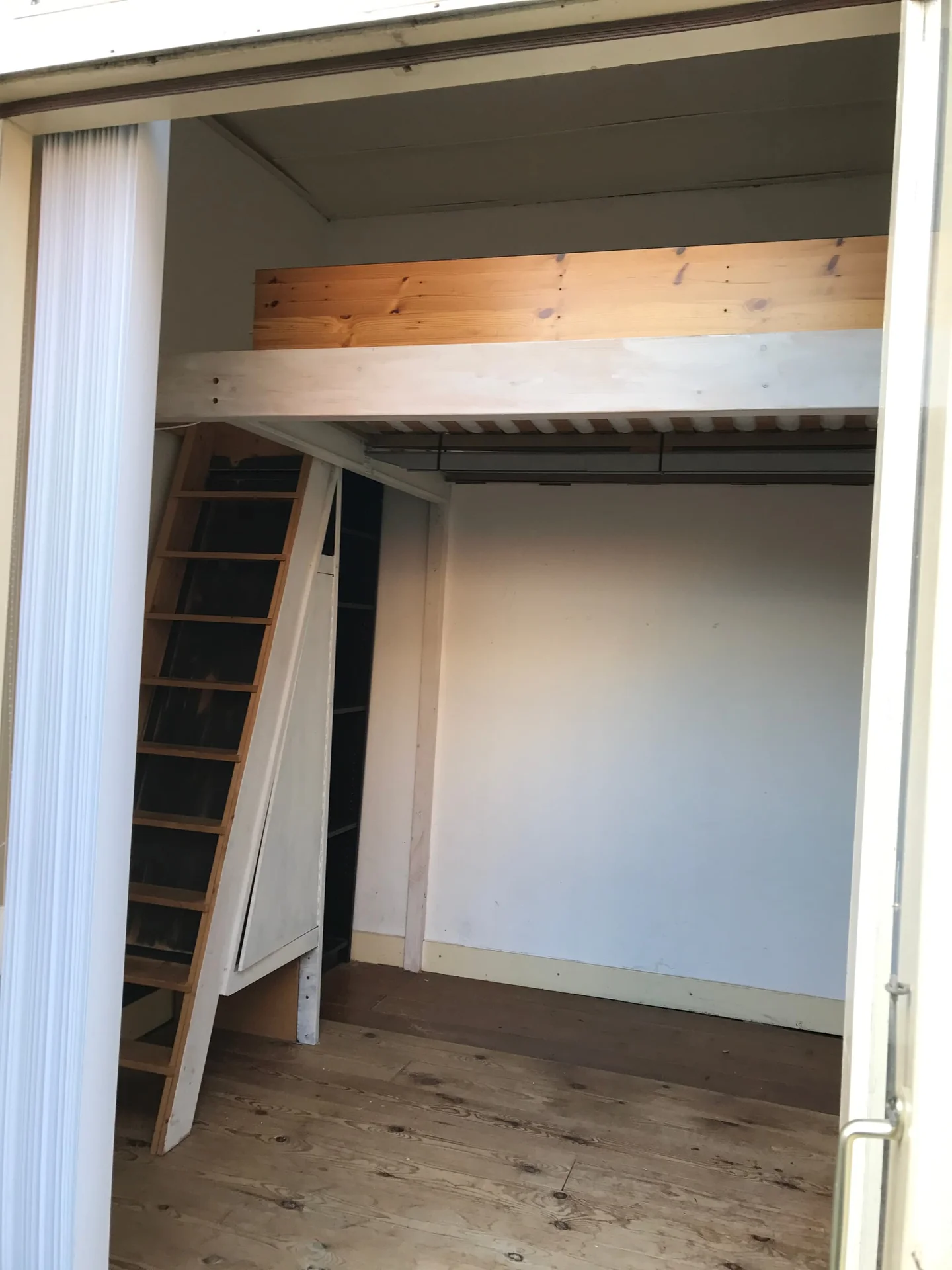Foto van de Kamer gelegen aan de De Genestetstraat in Leiden