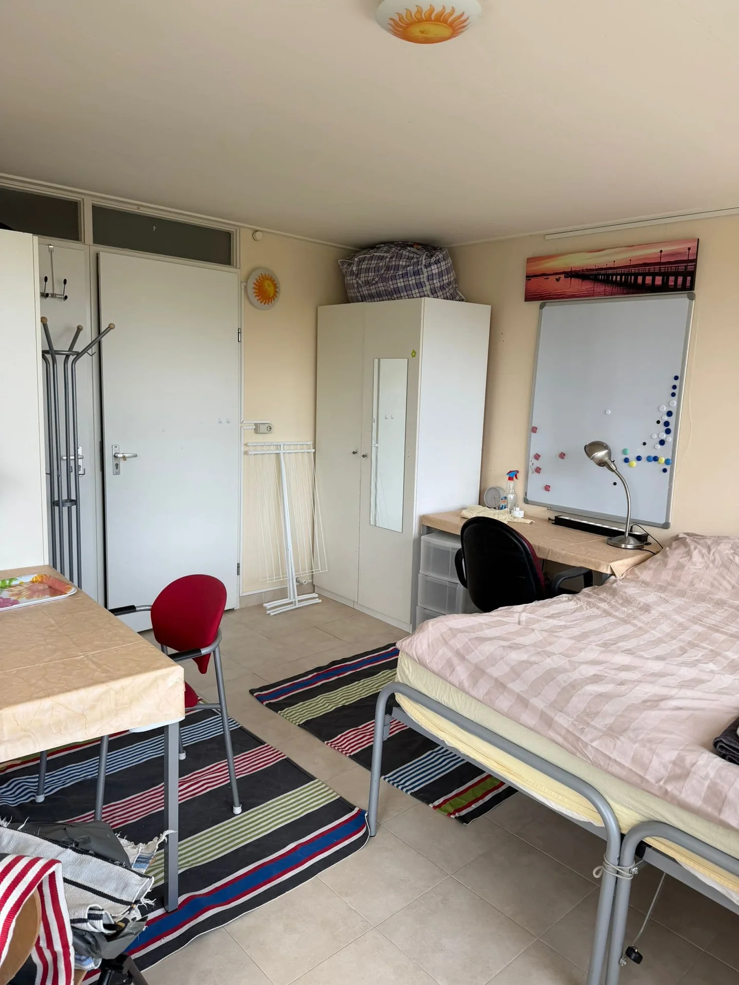geblurde versie van de foto als achtergrond