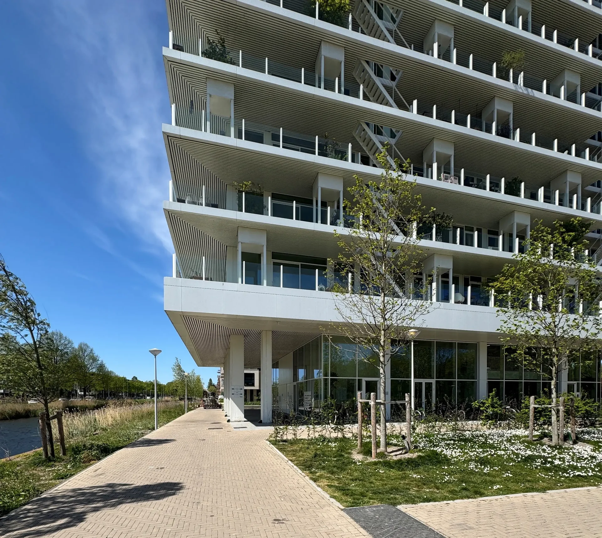 Foto van de Appartement gelegen aan de Haarlemmerweg in Amsterdam