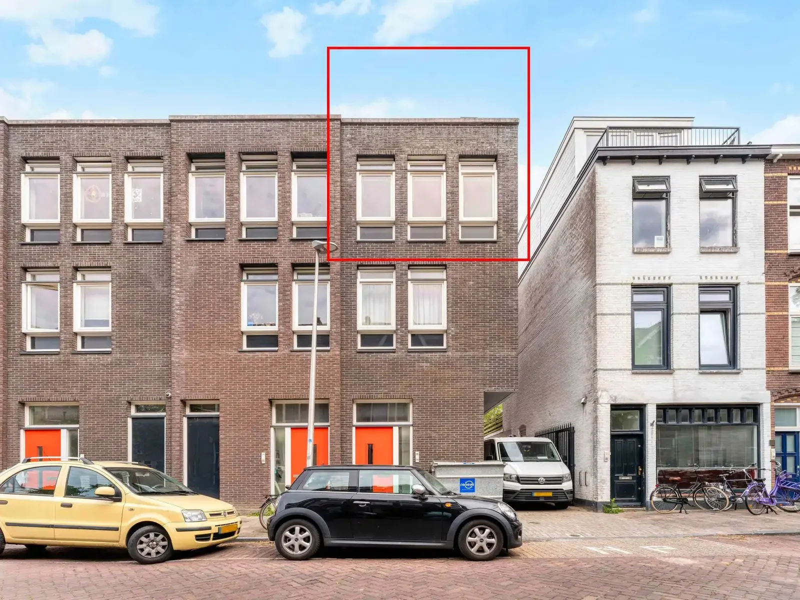 geblurde versie van de foto als achtergrond