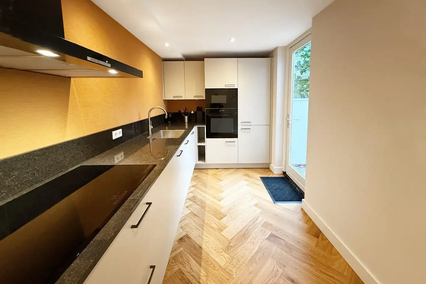 Foto van de Appartement gelegen aan de Nassauplein in Den Haag