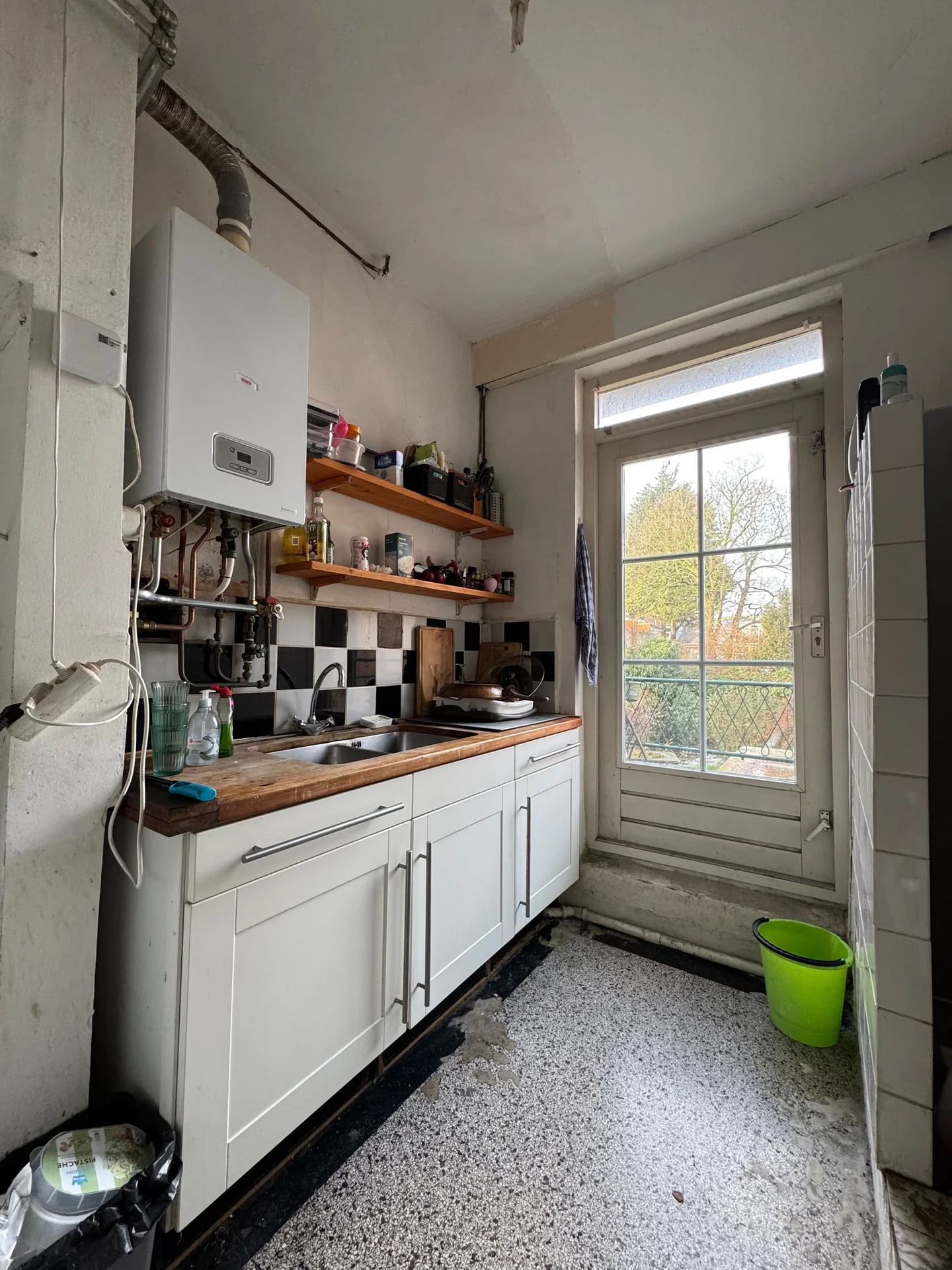 geblurde versie van de foto als achtergrond