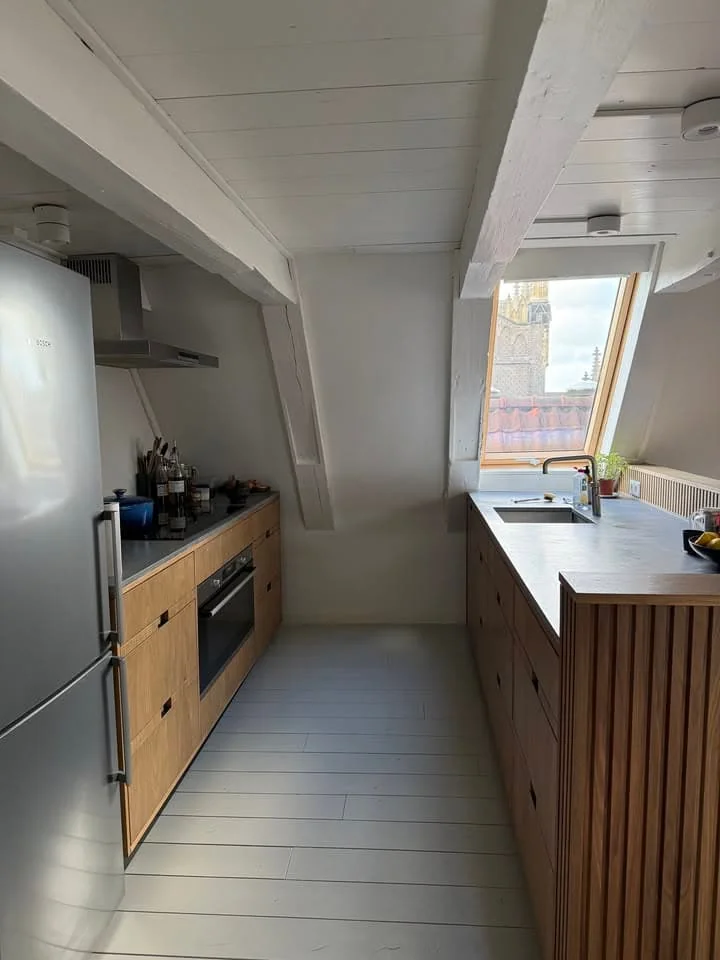 Foto van de Kamer gelegen aan de Spuistraat in Amsterdam