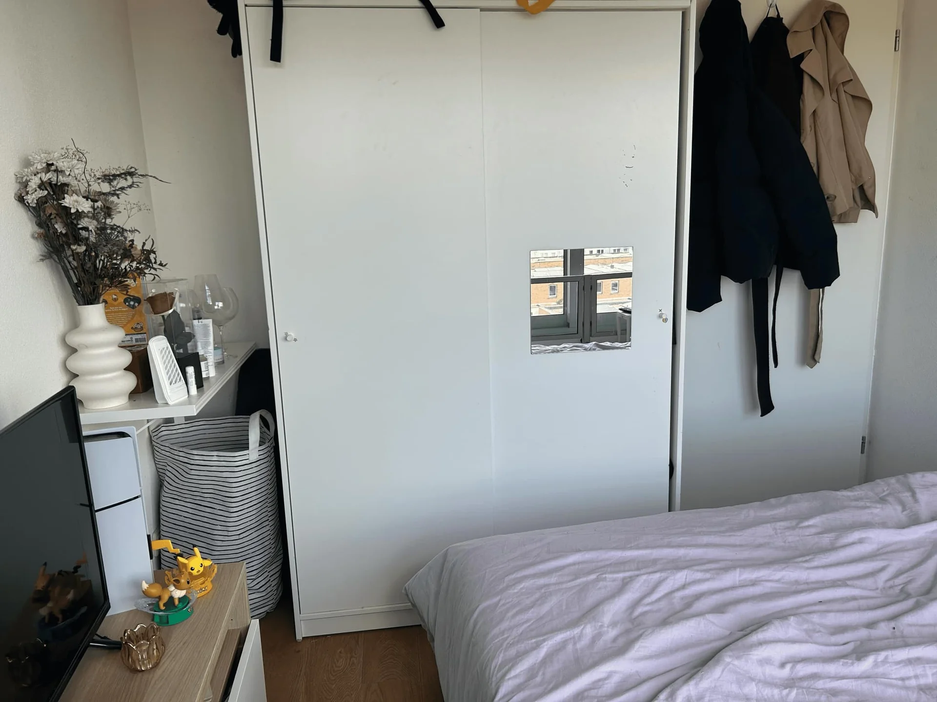 geblurde versie van de foto als achtergrond