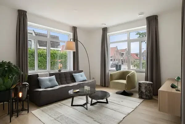 geblurde versie van de foto als achtergrond