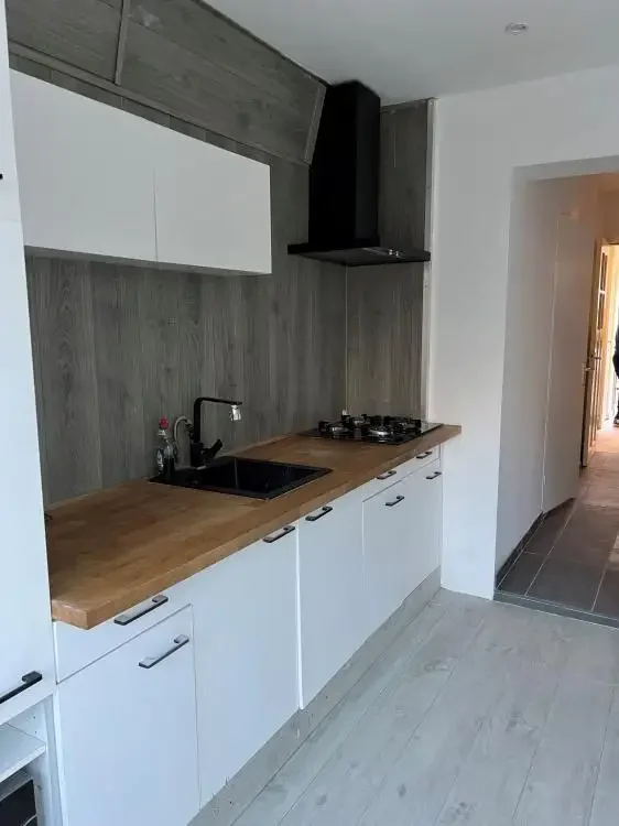 geblurde versie van de foto als achtergrond