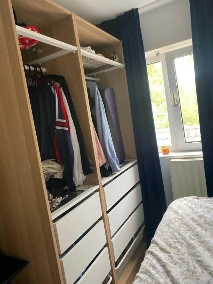 geblurde versie van de foto als achtergrond