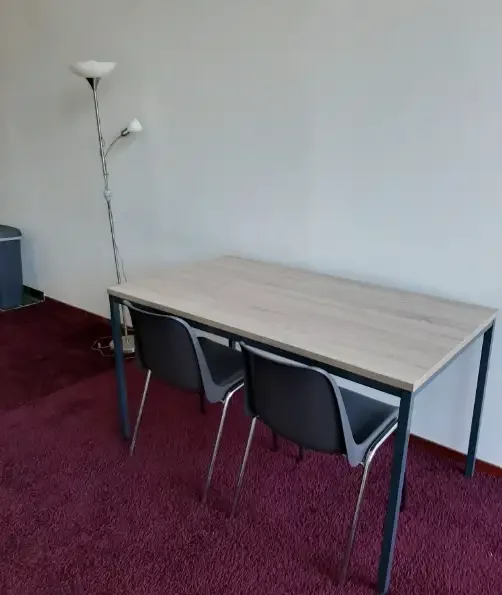 geblurde versie van de foto als achtergrond